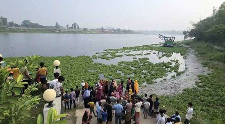 শীতলক্ষ্যায় নৌকাডুবি, বন্ধুরা বাঁচলেও জোবায়ের ফিরল না