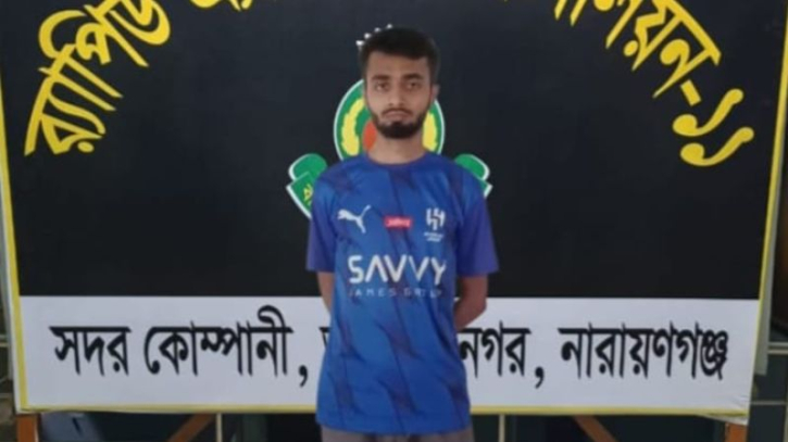 ফতুল্লায় পাভেল হত্যার প্রধান আসামি ’কবুতর’ বাবু গ্রেফতার