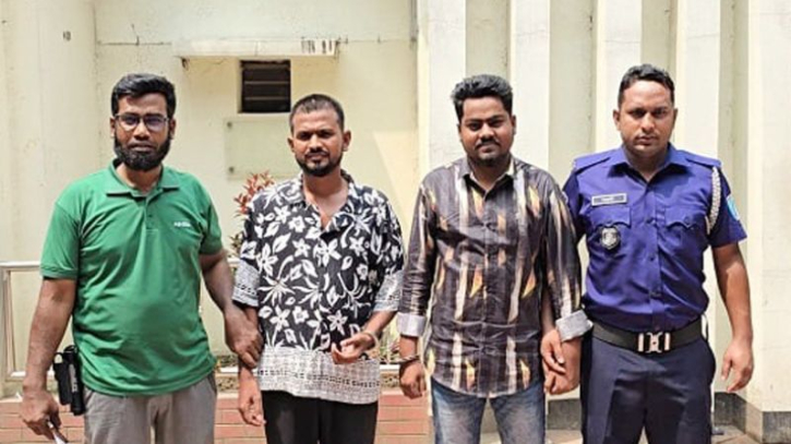 রূপগঞ্জে ’নিষিদ্ধ সংগঠন ’ ছাত্রলীগের ২ নেতা গ্রেপ্তার