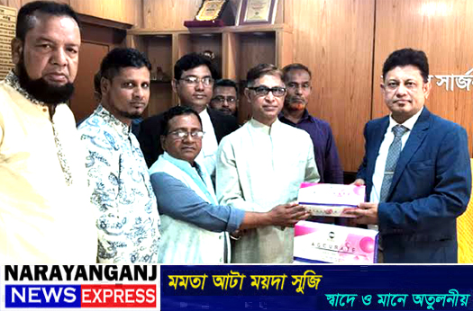 নারায়ণগঞ্জের ভিক্টোরিয়া জেনারেল হাসপাতালে ৮০০ কিট দিলেন মামুন মাহমুদ