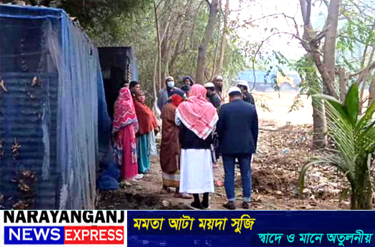 সিদ্ধিরগঞ্জে অস্ত্রের মুখে জিম্মি করে গরু লুট