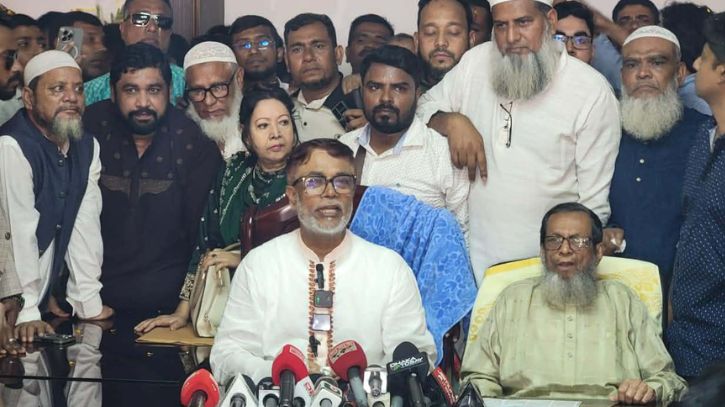 ক্লিন ও গ্রীন সিটি গড়তে ৬০ দিনের বিশেষ পরিকল্পনা সাখাওয়াতের