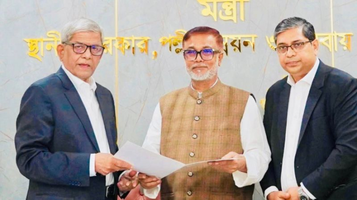 নাসিক প্রশাসকের দায়িত্ব নিলেন সাখাওয়াত