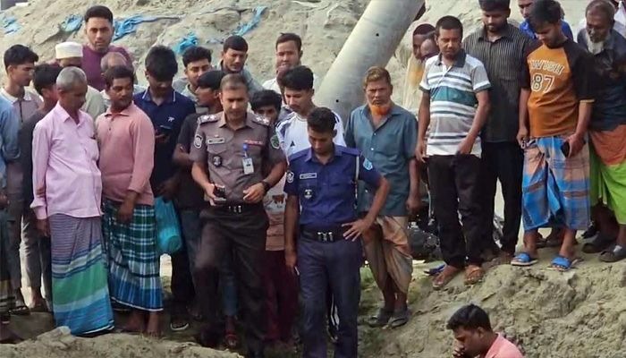 রূপগঞ্জে অজ্ঞাত যুবকের ক্ষতবিক্ষত লাশ উদ্ধার