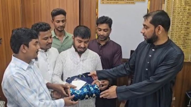 রূপগঞ্জে মাদক ব্যবসা ছেড়ে তিন কারবারির আত্মসমর্পণ