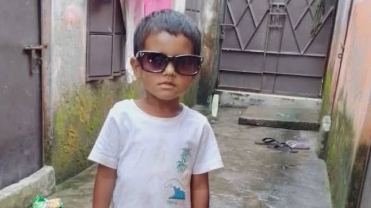 ফতুল্লায় নির্মাণাধীন ভবনের পাইলিং মেশিনের পাইপ পড়ে শিশুর মৃত্যু