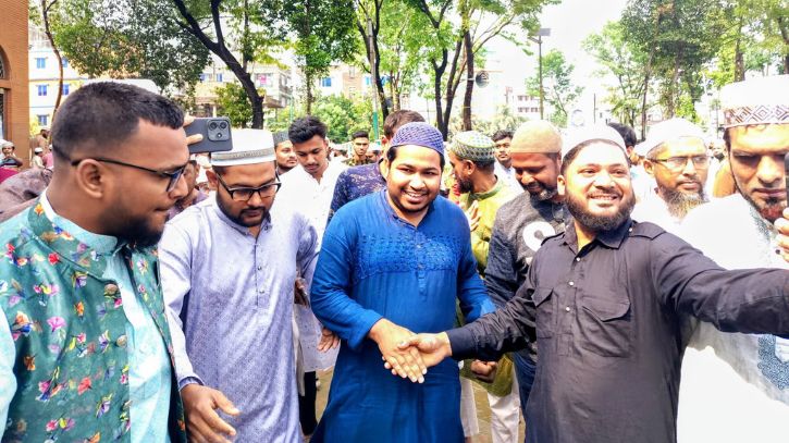জুমার নামাজ শেষে কাশীপুরের সমস্যার কথা শুনলেন এমপি আল আমিন