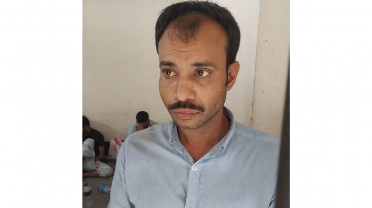 আড়াইহাজারে রড বোঝাই ট্রাকে ডাকাতিকালে গ্রেপ্তার ১