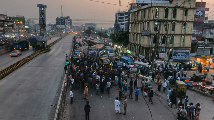 সিদ্ধিরগঞ্জের শিমরাইলে হকার উচ্ছেদকে কেন্দ্র করে সংঘর্ষ, আহত ৫