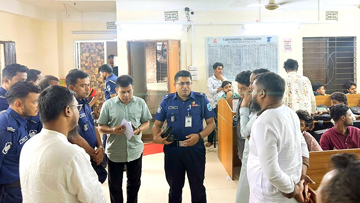 সোনারগাঁয়ে কোটি টাকার ই-মানি ডাকাতি, সাবেক কর্মীর বিরুদ্ধে অভিযোগ