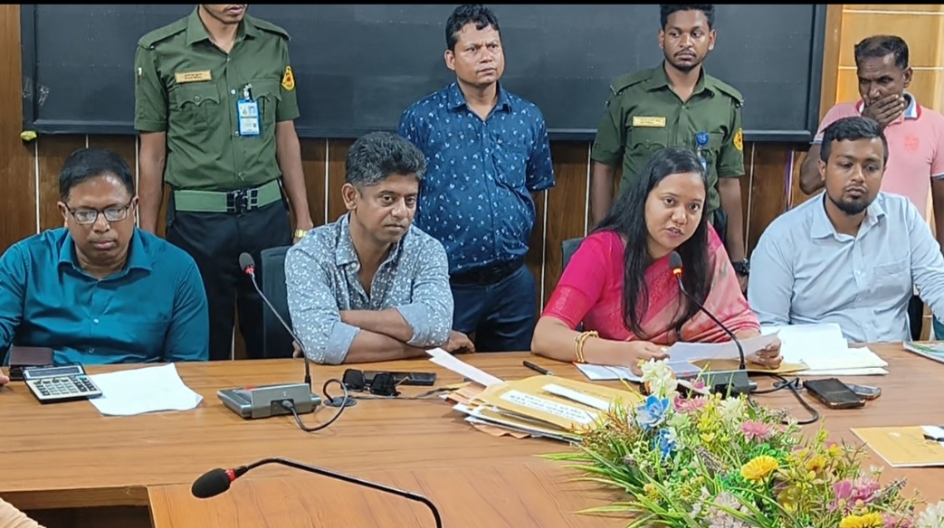 বন্দরে ৭ অস্থায়ী পশুর হাটের দরপত্র খোলা, ইজারা পেল ৫টি, বাতিল ২টি