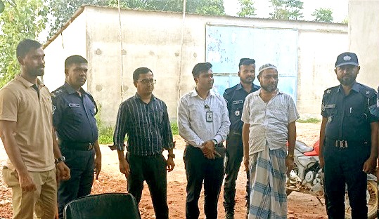 ফতুল্লার বক্তাবলীতে দুই ইটভাটাকে আড়াই লাখ টাকা জরিমানা, কার্যক্রম বন্ধের নির্দেশ