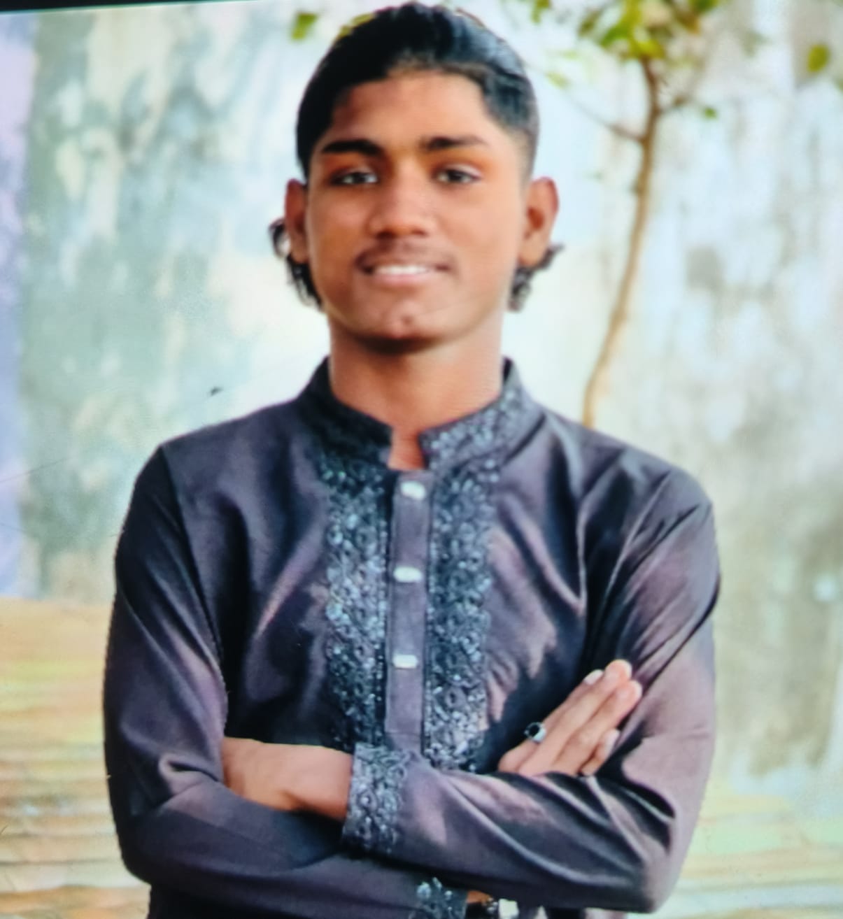 বন্দরে ছিনতাইকারীর ছুরিকাঘাতে আহত যুবকের মৃত্যু: খুনিদের ধরতে পুলিশের সাড়াশি অভিযান 