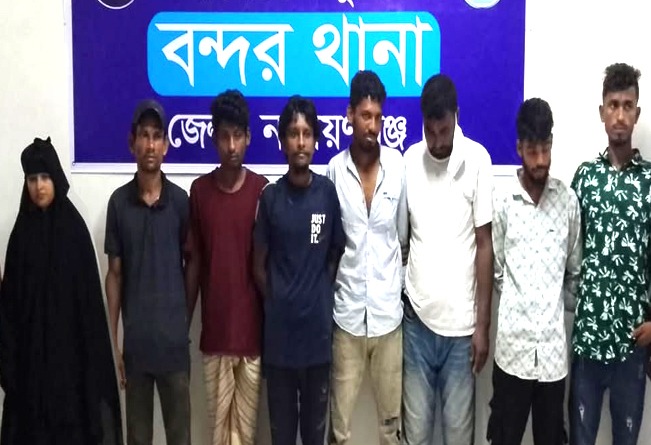 বন্দরে বিভিন্ন অভিযোগে ৬ জন আটক