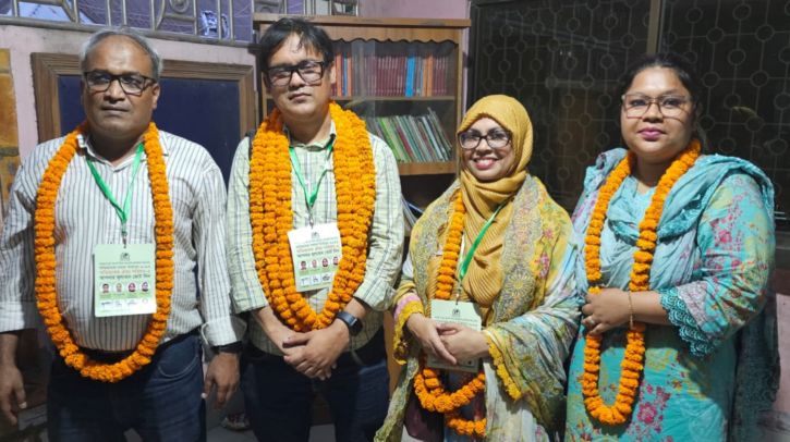 আমলাপাড়া আদর্শ শিশু বিদ্যালয়ে ঐক্য পরিষদ প্যানেলের নিরঙ্কুশ জয়
