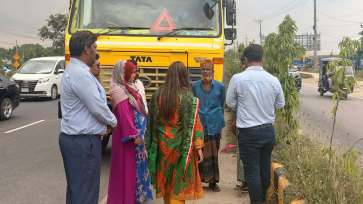 নারায়ণগঞ্জে শব্দদূষণ নিয়ন্ত্রণে অভিযান, ৪ যানবাহনকে জরিমানা