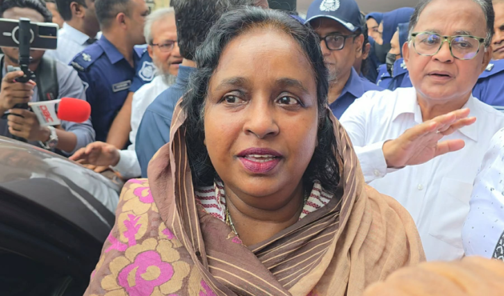 আদালতে হাজিরা দিয়ে আইভী বললেন, ‘নির্দোষ হয়েও আমি অপরাধী’