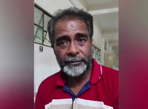 হাসপাতালে প্রবীণ ফটো সাংবাদিক আমির হোসেন