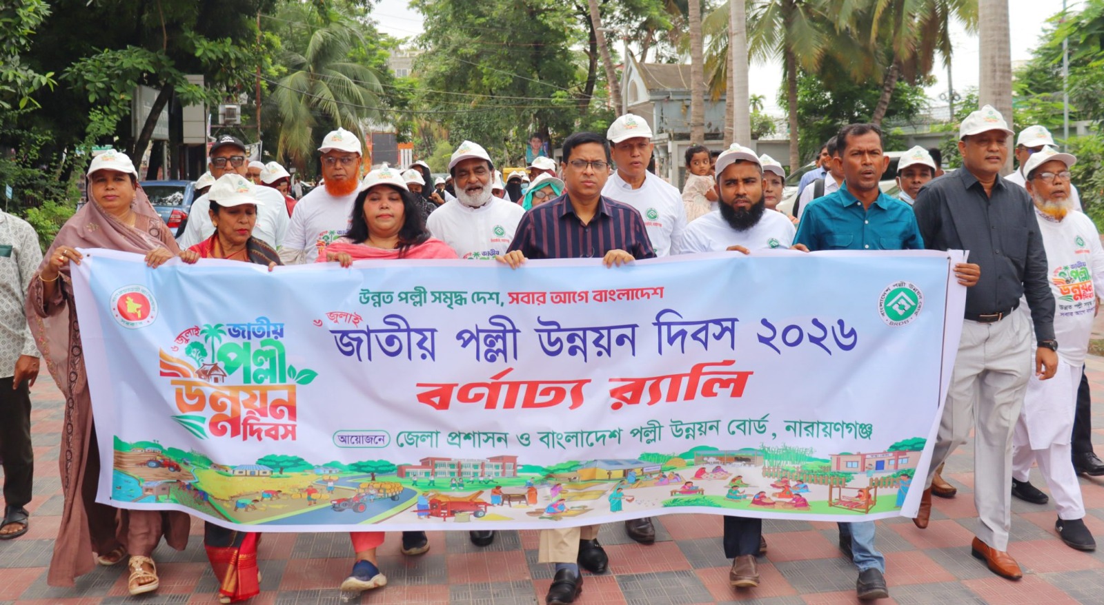 সমবায়ের মাধ্যমে নিয়মিত সঞ্চয়ের অভ্যাস গড়ে তুলতে হবে : জেলা প্রশাসক
