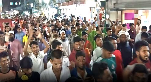 মাসদাইরে আলফালা সংগঠনের বিরুদ্ধে মামলার প্রতিবাদে এলাকাবাসীর বিক্ষোভ