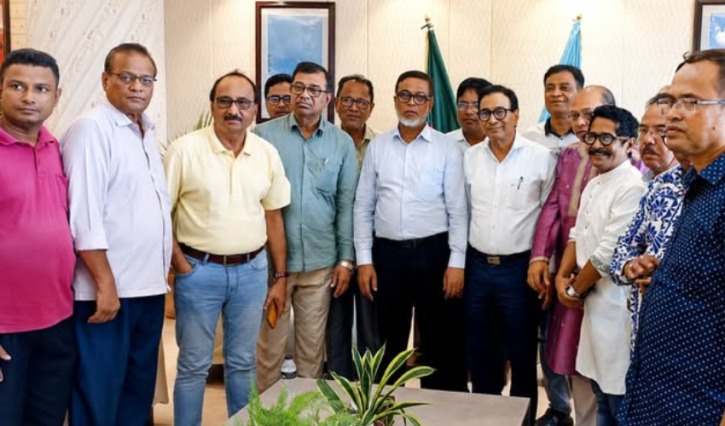 নগরীতে একটি মডেল মন্দির নির্মাণ করা হবে : এড. সাখাওয়াত
