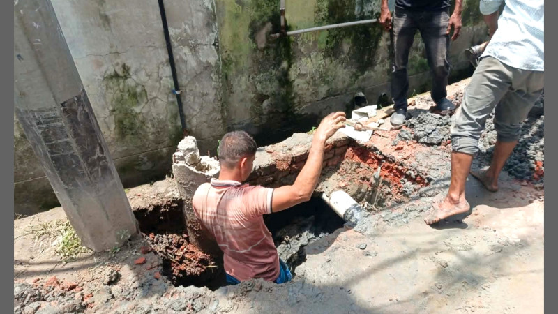 ফতুল্লায় অবৈধ গ্যাস সংযোগ দিতে গিয়ে বিস্ফোরণ, দগ্ধ ৪ শ্রমিক