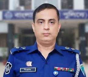 নারায়ণগঞ্জ জেলা পুলিশ সুপারকে হাইওয়ে পুলিশে বদলী