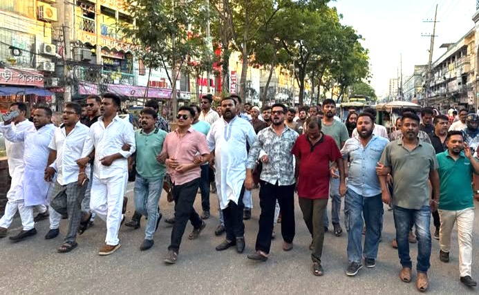 আওয়ামী লীগের মিছিলের প্রতিবাদে নারায়ণগঞ্জে জাকির খানের নির্দেশে বিক্ষোভ ও সমাবেশ