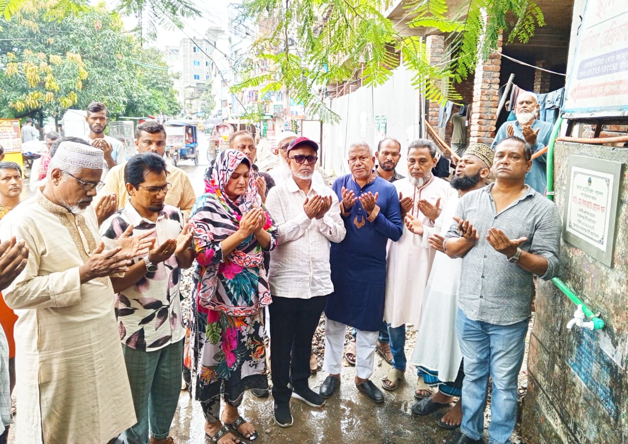 নাসিকের ১৬নং ওয়ার্ডে সাবমার্সিবল পাম্পের উদ্বোধন