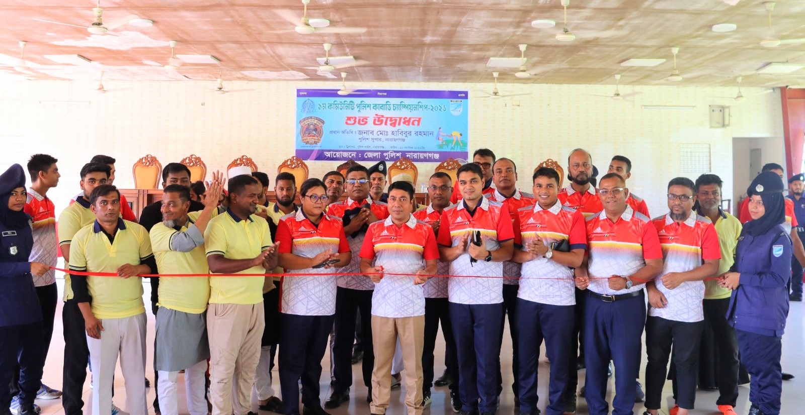 খেলাধুলা যুবসমাজকে মাদক ও অপরাধমূলক কর্মকাণ্ড থেকে দূরে রাখতে গুরুত্বপূর্ণ ভূমিকা পালন করে : এসপি
